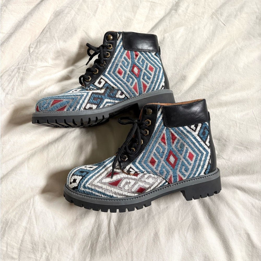 One of a Kind New Boots size 38 - Picture 5 of 6